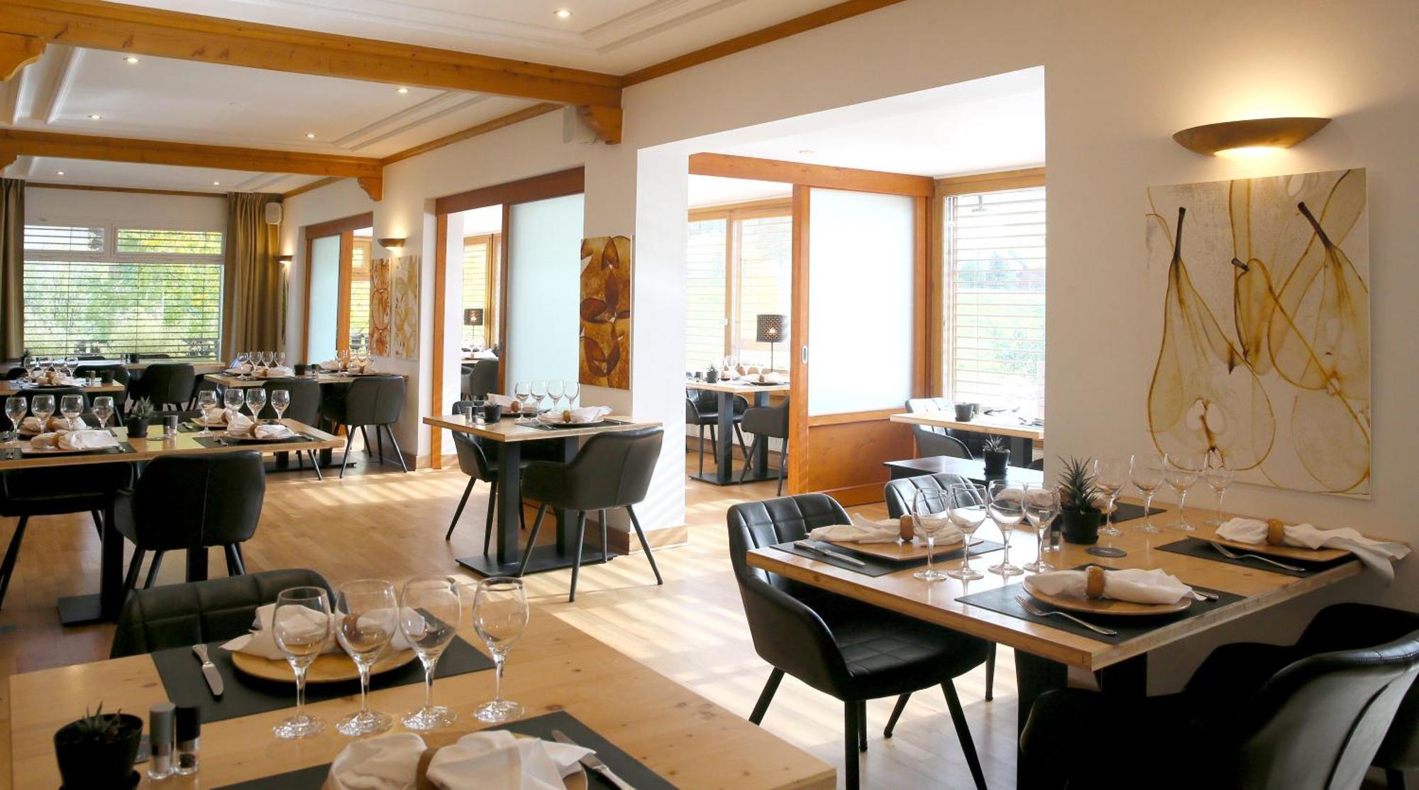 Hotel Restaurant La Buffe อูทรองส์ ภายนอก รูปภาพ